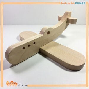 avion-en-bois-brut