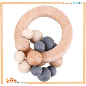 hochet-en-bois-avec-perles