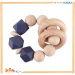 hochet-en-bois-simple-bleu
