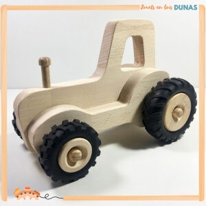 tracteur-en-bois-brut